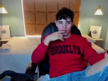 Chaturbate Sex Cam of alejootwink