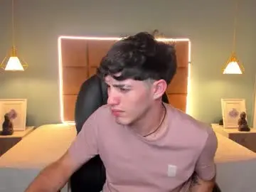 Chaturbate Best live sex cam show of alejootwink