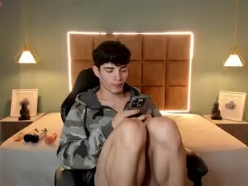 Chaturbate Sex Cam of alejootwink