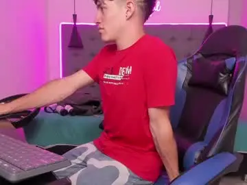 Chaturbate Live Sex of alejootwink