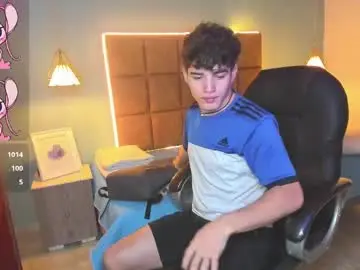 Chaturbate Free Live Porn of alejootwink