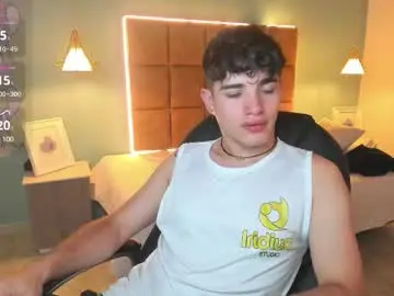 Chaturbate Best Webcam of alejootwink