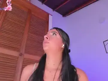 Chaturbate Free Live Porn of aylinnzambrano_