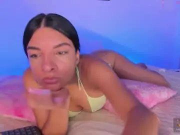 Chaturbate Sex Cam of aylinnzambrano_