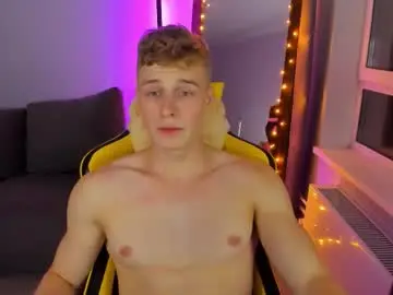 Chaturbate Live Sex Cam of kurt_hanssen