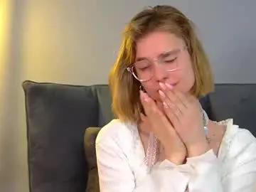 Chaturbate Watch Live Sex Cams of merlinmeyer