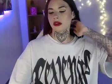 Chaturbate Adult Video Chat of maddy_vicius19