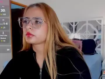 Chaturbate Best live sex cam show of mikaelastonne