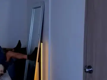 Chaturbate Free Porn Cam of morthy_downey