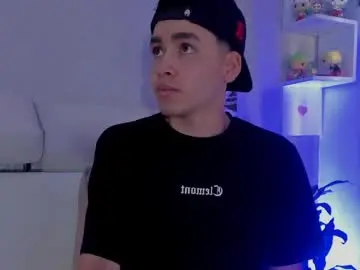 Chaturbate Live Sex of strong_rock69