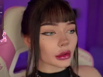 Chaturbate Live Sex Cam of babyroxynill