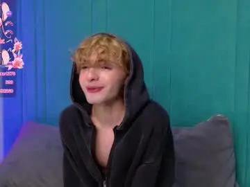 Chaturbate Live Sex Cam of colestorm