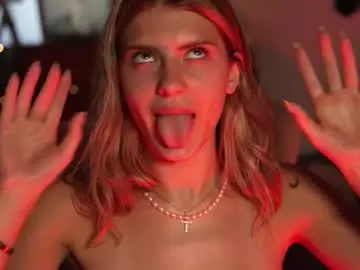 Chaturbate Sex Chat of lipsnberry_