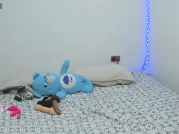 Chaturbate Best live sex cam show of lau_sexyhot_1
