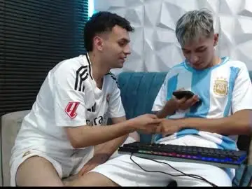 Chaturbate Adult Video Chat of isaac_tan
