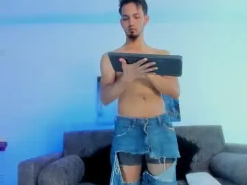 Chaturbate Nude Webcam of harryfosster