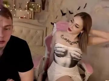 Chaturbate Live Sex Cam of kristiana_1