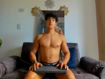 Chaturbate Live Sex Cam of alansex66