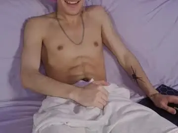Chaturbate Live Sex Cam of fains_