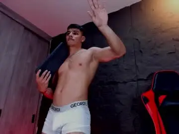 Chaturbate Free Porn Cam of joseph__boy