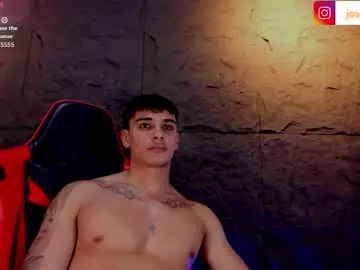 Chaturbate Live Porn of joseph__boy