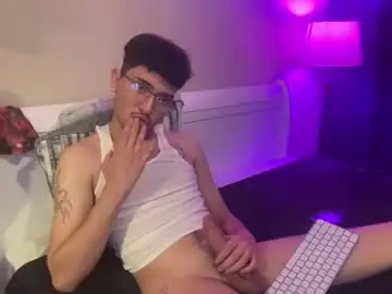 Chaturbate Sex Cam of prettyboyken
