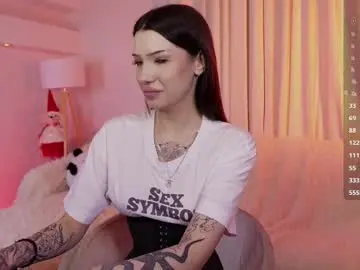 Chaturbate Live Porn of _miumiu_