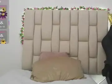 Chaturbate Best live sex cam show of naya_yalitza