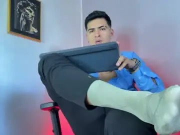 Chaturbate Best live sex cam show of alanmill3r