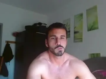 Chaturbate Watch Live Sex Cams of hornyasfuckk33