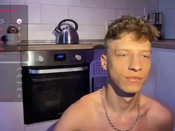 Chaturbate Free Live Porn of andytwinkkk