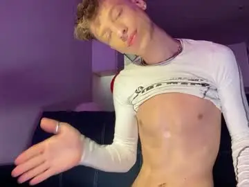 Chaturbate Sex Chat of andytwinkkk