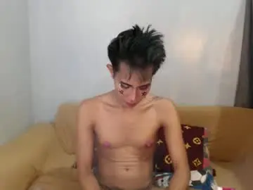 Chaturbate Watch Live Sex Cams of bryleaustria