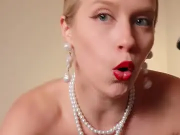 Chaturbate Sex Cam of ella_twinkle