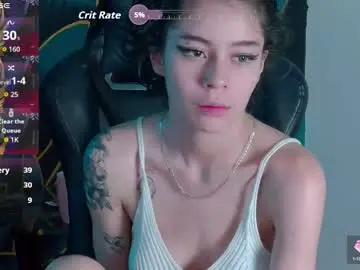 Chaturbate Live Sex Cam of ravennmoonn