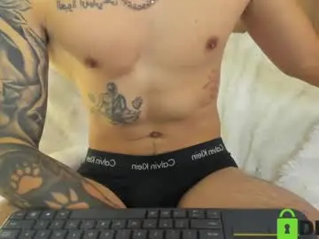 Chaturbate Live Sex Cam of sebas_w01