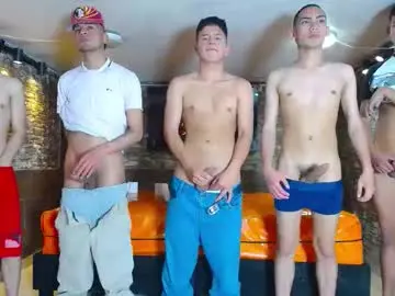 Chaturbate Best live sex cam show of goldenjoi