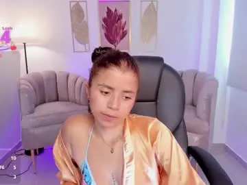 Chaturbate Adult Video Chat of issi_loren