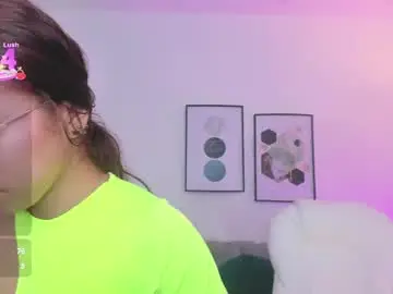 Chaturbate Best live sex cam show of issi_loren