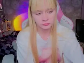 Chaturbate Live Sex Cam of miliameow