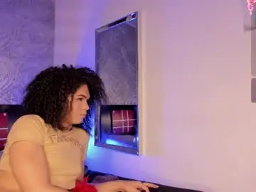 Chaturbate Nude Webcam of _vennuss_