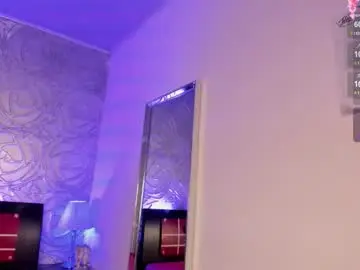 Chaturbate Free Porn Cam of _vennuss_