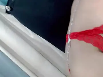 Chaturbate Best live sex cam show of huge_fabulousgem69