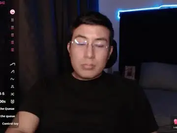 Chaturbate Sex Cam of andrewmhilton_