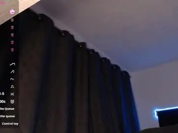 Chaturbate Live Sex of andrewmhilton_