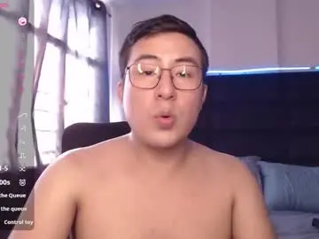 Chaturbate Free Live Porn of andrewmhilton_