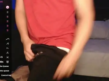 Chaturbate Free Porn Cam of andrewmhilton_