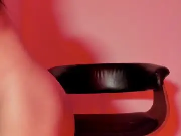 Chaturbate Sex Cam of misselissehillx