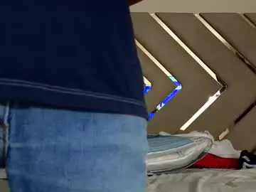 Chaturbate Watch Live Sex Cams of raven_foxter1