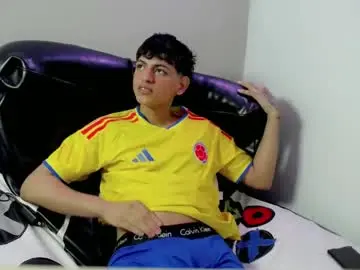 Chaturbate Free Live Porn of yosepp_cum